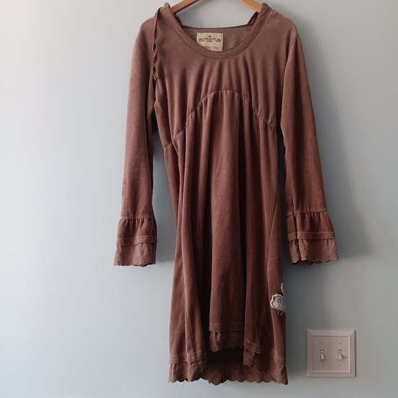 Chillnorway Dresses & Skirts - ChillNorway Brown Velour Embroidered Hoodie Dress L